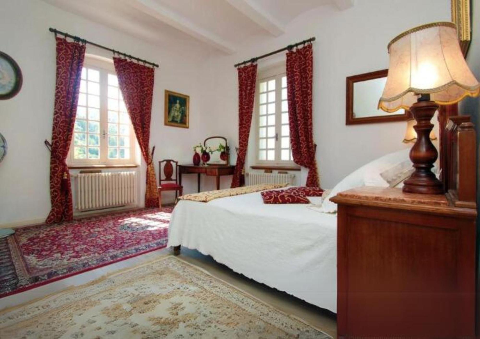 Villa Aimee Luxury Apartments With Heated Pool Vals-les-Bains Quarto foto